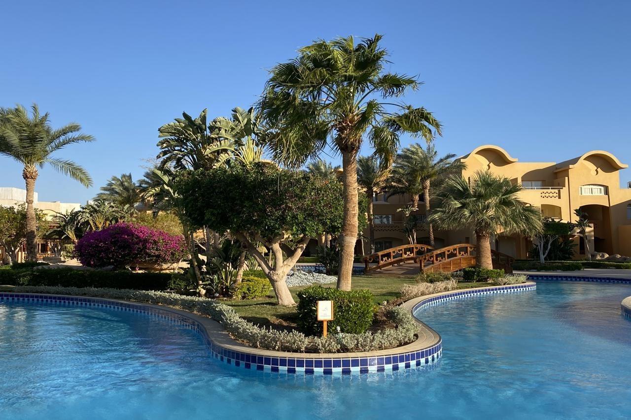 Grand Plaza 5*