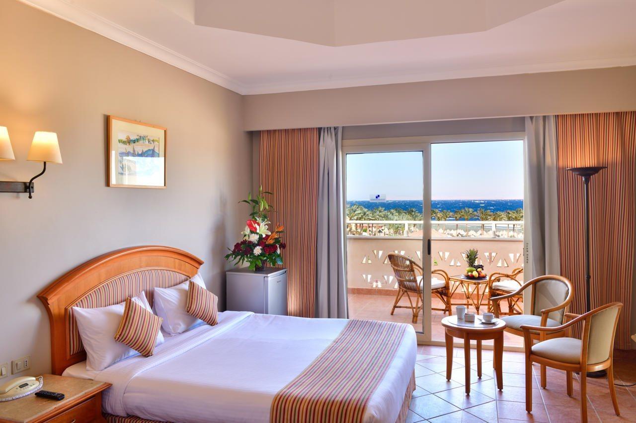 Resort Grand Plaza - Families And Couples Only
