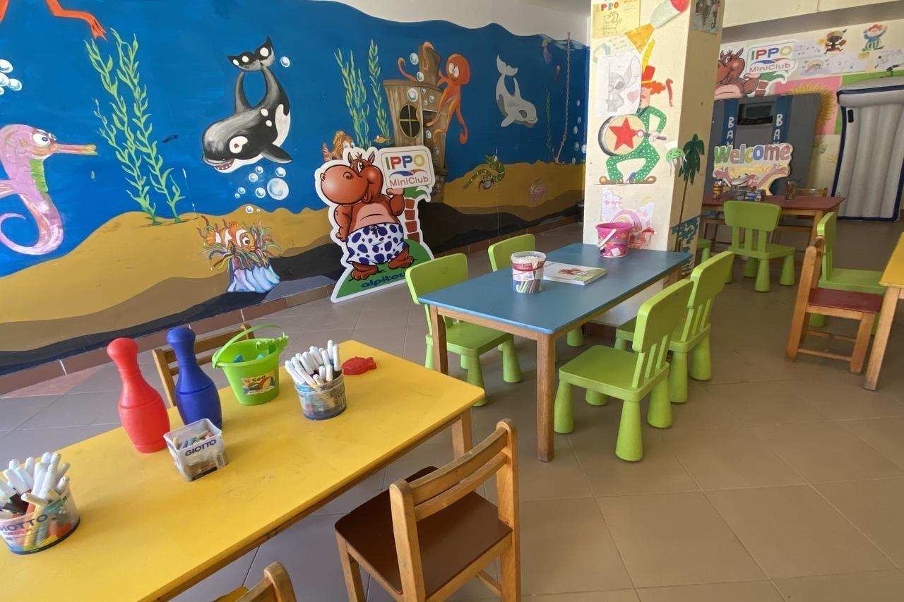 Grand Plaza - Families And Couples Only 5*